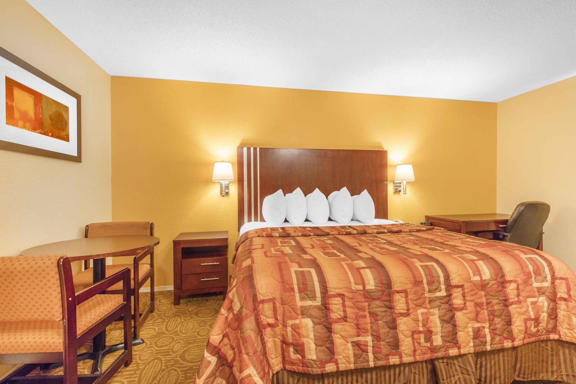 Hotel 6-little Rock, Ar - Airport 2*